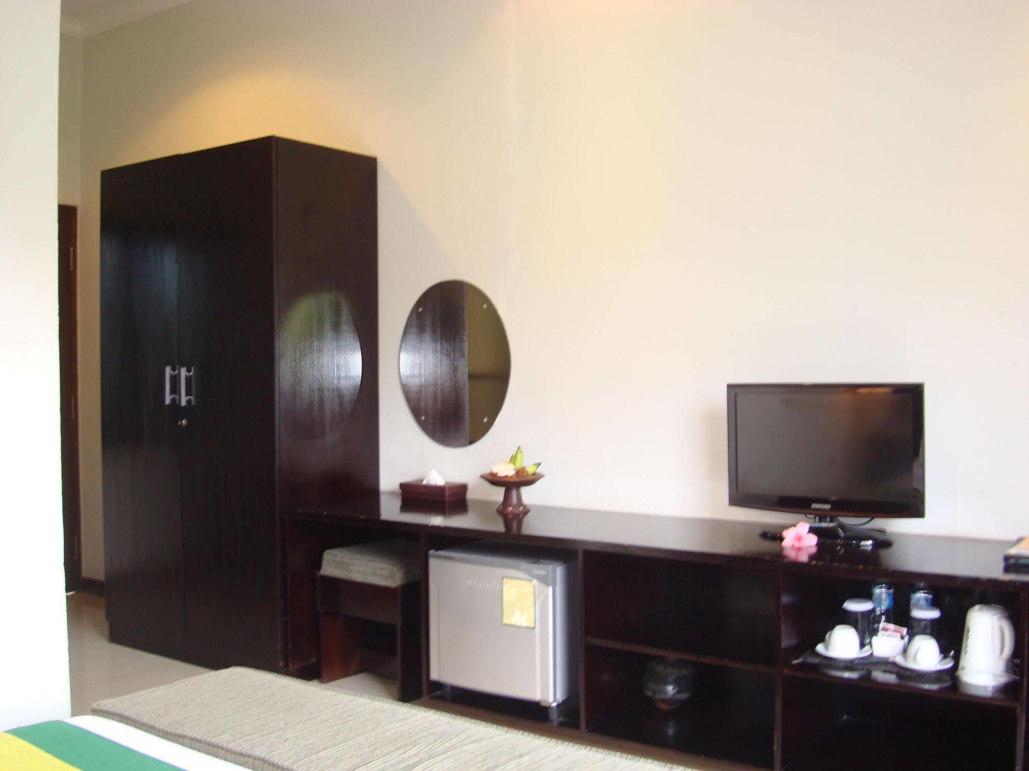 Anini Raka Resort&spa Resor 4*